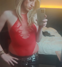 BlondBombdotcom